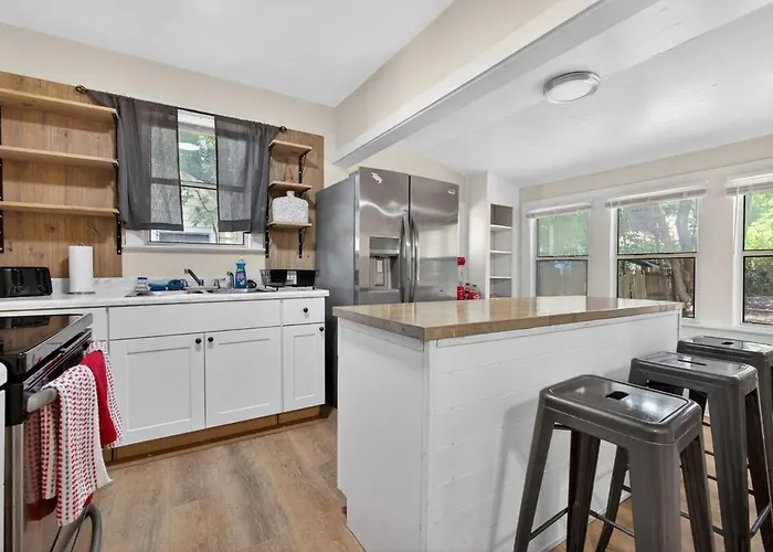 Ferienhaus Captain Den With Office Kitchen Wifi 8 Mins To Fsu Tallahassee